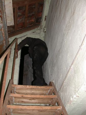 17-kleine tuer 1.jpg