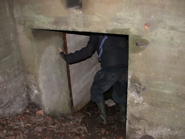 bunker03 - 03.jpg