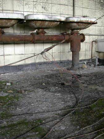 06-sink.jpg